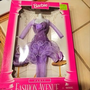 Vintage Fashion Avenue Barbie outfit